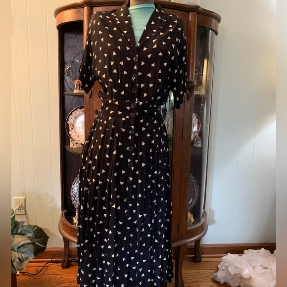 Maggy London classic dress - Picture 3 of 9